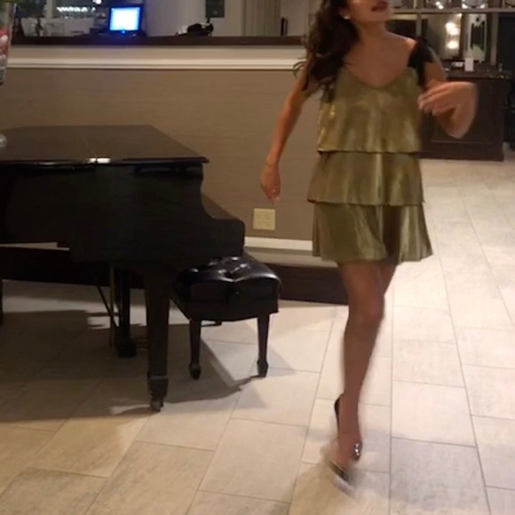 Sparkle Tier Dress - Picture 3 of 6